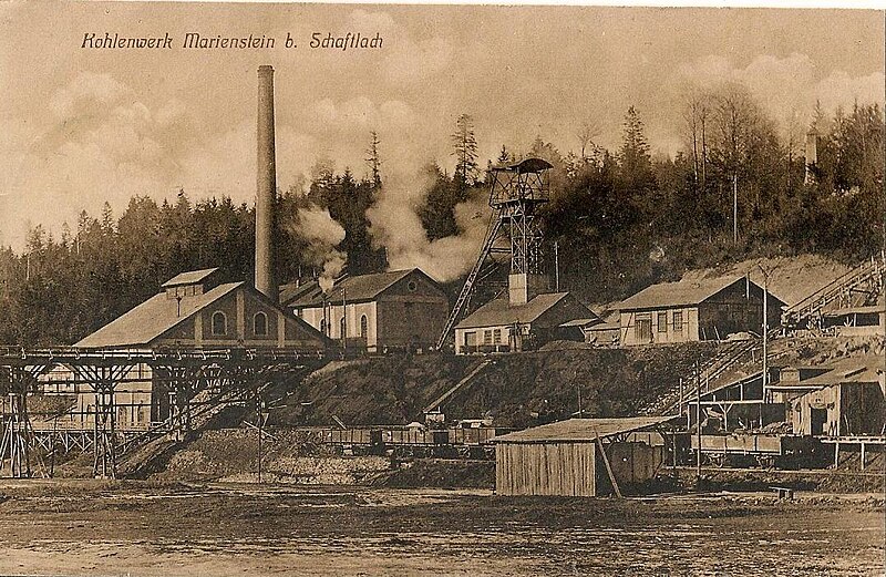 File:Kohlenwerk Marienstein bei Schaftlach (Waakirchen) um 1910.jpg