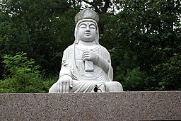 Buddhastaty i templet Bohyeonsa