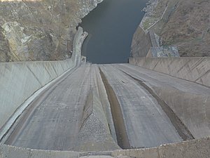 Krichim reservoir wall - 3.jpg