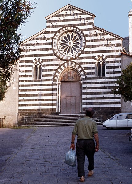 File:Levanto-36-Kirche-1979-gje.jpg
