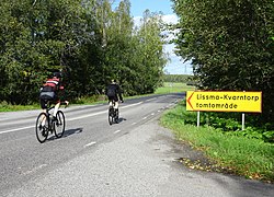 Skylt vid Lissmavägen / Kvarntorpsvägen.
