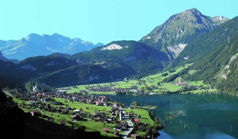 File:Lungern.jpg