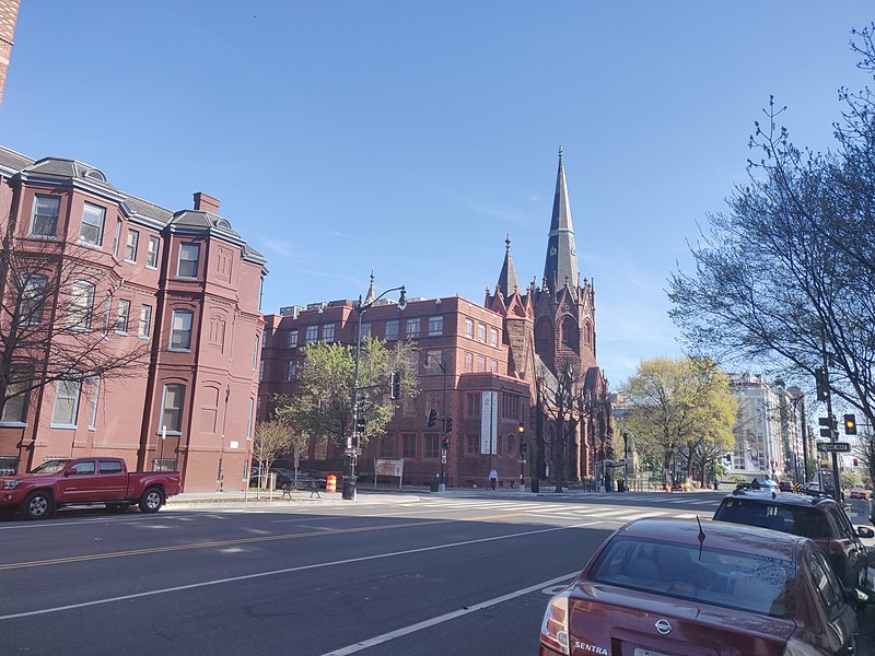 File:Luther Place Memorial Church afternoon.jpg