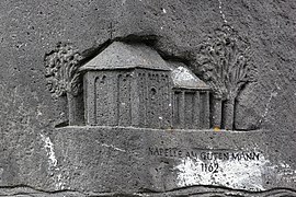 Historienstein Raiffeisenplatz Kärlich by Paul Milles 1985: detail Kapelle am Guten Mann