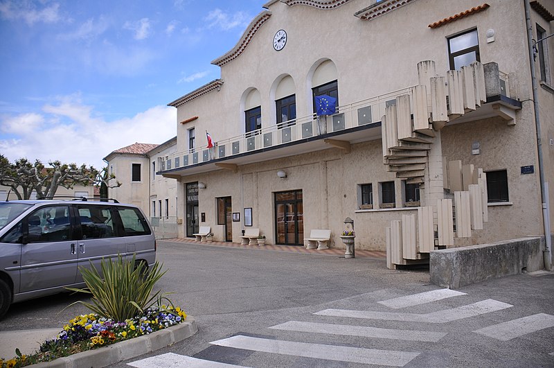 File:MAIRIE 008.jpg