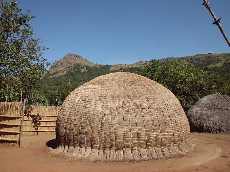 File:Mantenga Cultural Village (7045460659) (3).jpg