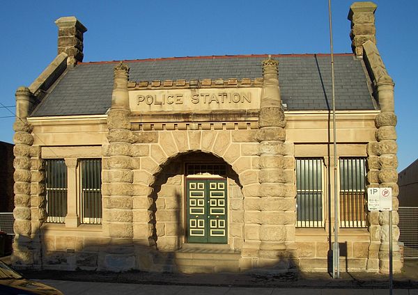Old Police Station, Gladstone Street