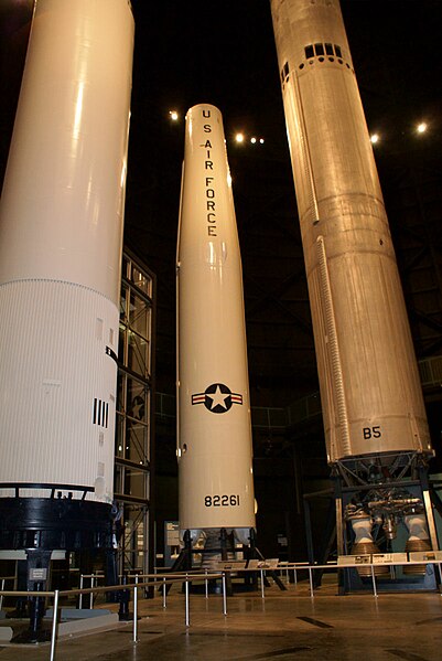 File:Martin Marietta SM-68B LGM-25C Titan II tall Missile and Space NMUSAF 26Sep09 (14599612232).jpg