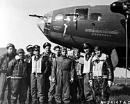 B–17 "Memphis Belle" with victory markings signifying 25 bombing missions and 8 fighter kills.