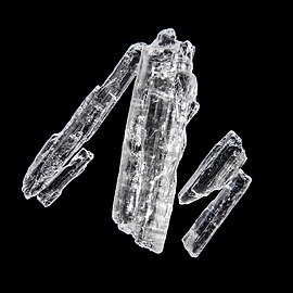 Menthol crystals.jpg