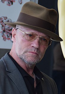 Michael Rooker Makeup and Hairstyling Symposium - Feb 2015 (cropped).jpg