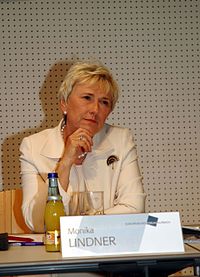 people_wikipedia_image_from Monika Lindner