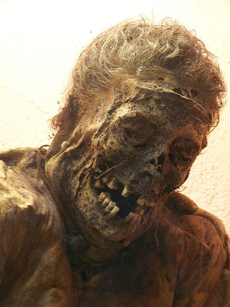 File:Mummy.jpg