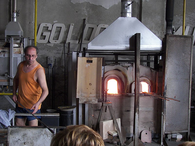 File:Murano furnace 2.jpg