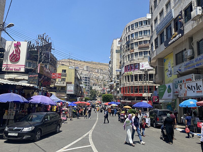 File:Nablus Shopping District.jpg