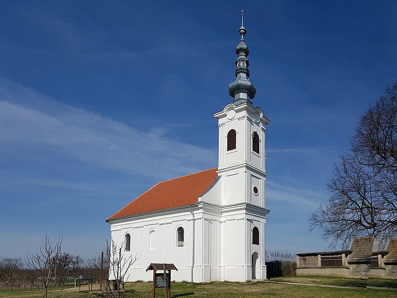 File:Nagycsányi református templom.jpg