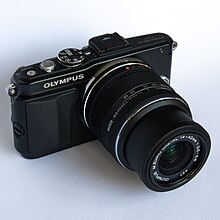 Olympus EPL5 front lens.jpg