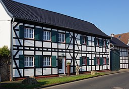 Palmersheim Schornbuschstraße 26-28 (02)