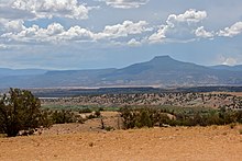 Cerro Pedernal, viewed from Ghost Ranch. This was a favorite subject for O'Keeffe, who once said, It's my private mountain. It belongs to me. God told me if I painted it enough, I could have it[89][90]