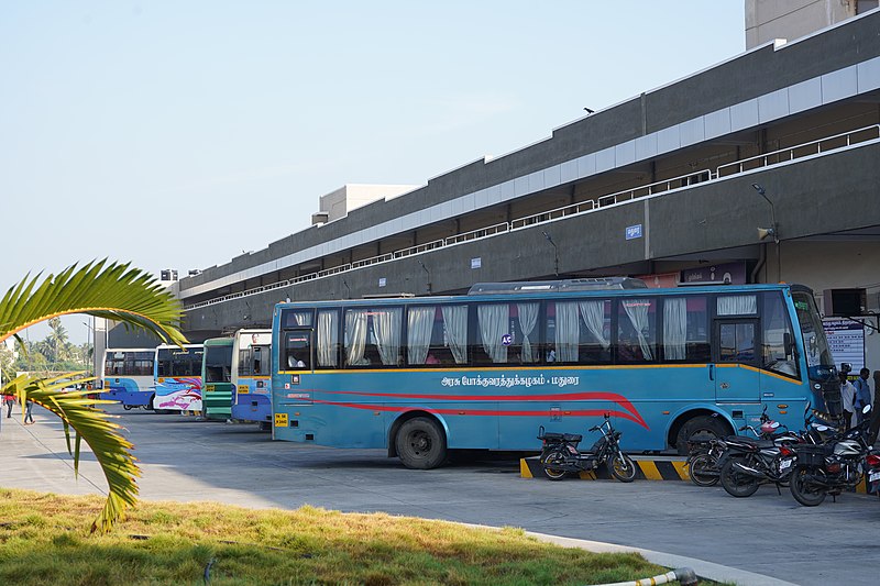 File:Platform 3 MGR Bus Stand Tirunelveli Apr22 A7C 01857.jpg