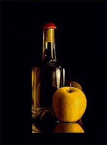 Pomme et vin jaune, 2003, huile sur toile, 24 cm x 22 cm, collection particulière