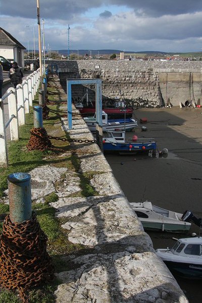 File:Porthcawl Harbour - geograph.org.uk - 742661.jpg