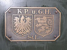 Doppelwappen an einer Lokomotive der Preußisch-Hessischen Eisenbahngemeinschaft