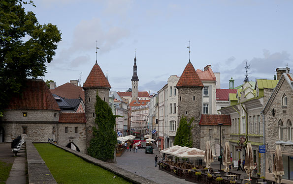 Viru Gate, Tallinn