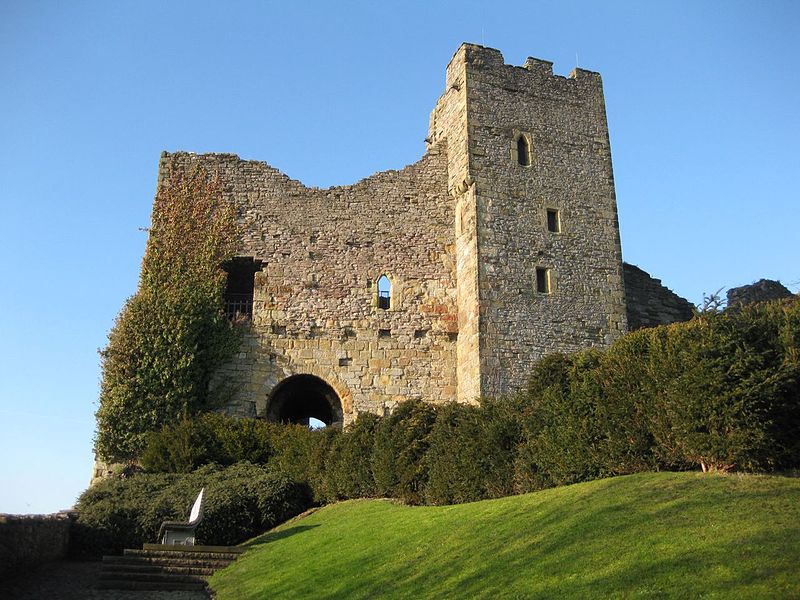 File:Richmond Castle, 2009.jpg