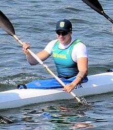 Rio 2016. Canoagem de Velocidade-Canoe sprint (29037416172) (Vagner Souta cropped).jpg