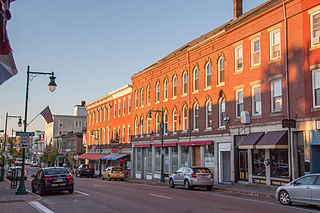 <span class="mw-page-title-main">Main Street Historic District (Rockland, Maine)</span> Historic district in Maine, United States