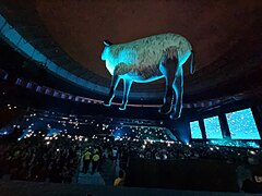 Roger Waters no Estádio Mané Garrincha, Brasília, Brasil, outubro de 2023 (54).jpg