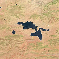satelitní snímek jezera