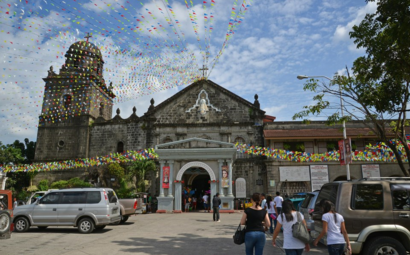 How to get to Immaculate Conception Parish Church (Santa Maria) (Sta Clara Immaculate Concepcion Parish Church) with public transit - About the place