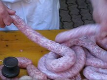 Fișier: Sausage production italy 01.ogv