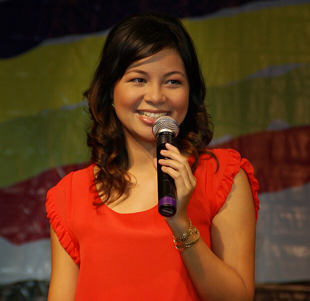 File:Sitti Navarro (Sitti).jpg