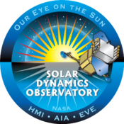 Odznak Solar Dynamics Observatory "Naše oko na slunci."