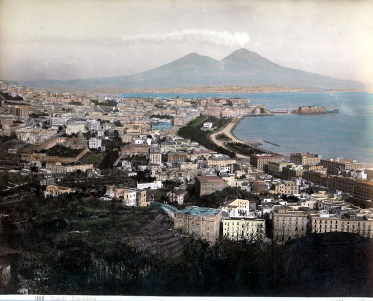 File:Sommer, Giorgio (1834-1914) - n. 1102 - Napoli - Panorama.jpg