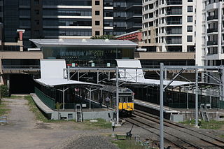 <span class="mw-page-title-main">St Leonards railway station</span> Railway station in Sydney, New South Wales, Australia