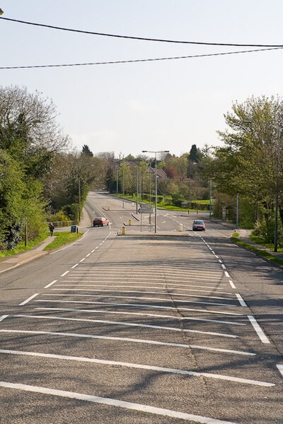 File:Staggered Crossroads on A31 at Four Marks - geograph.org.uk - 1260330.jpg