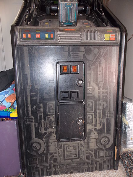 File:Star Wars - 1983 arcade game - Coin slot.jpg