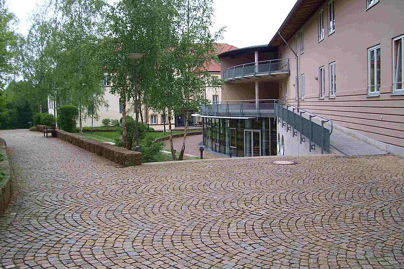 File:StudienheimWindsbachCampus.jpg