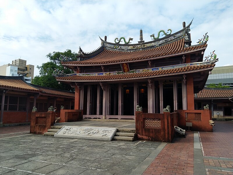 File:Tainan Confucius Temple Central Structure.jpg