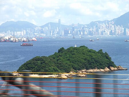 Tập_tin:Tang_Lung_Chau_(Hong_Kong).jpg