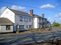 Kings Head - 1 - geograph.org.uk - 1522921.jpg