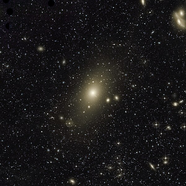 File:The halo of galaxy Messier 87.jpg