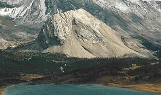 Tilted Mountain Mountain in Banff NP, Alberta, Canada