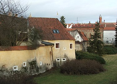 Restes des fortifications près de l’étang Svět.