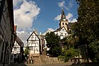 Tuchmacherplatz with church stairs