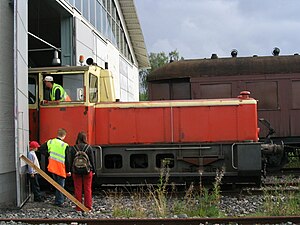 Kleinlokomotive der Baureihe OTSO2 im Finnischen Eisenbahnmuseum in Hyvinkää